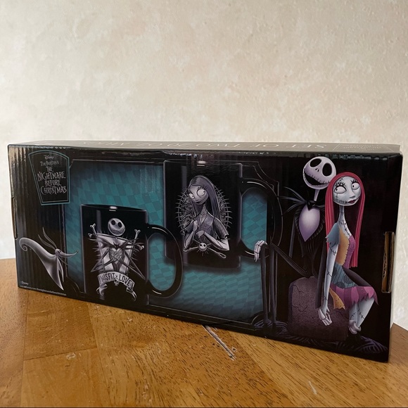 Disney Tim Burton's The Nightmare Before Christmas Set of 2 Mugs Jack & Sally - Picture 2 of 4